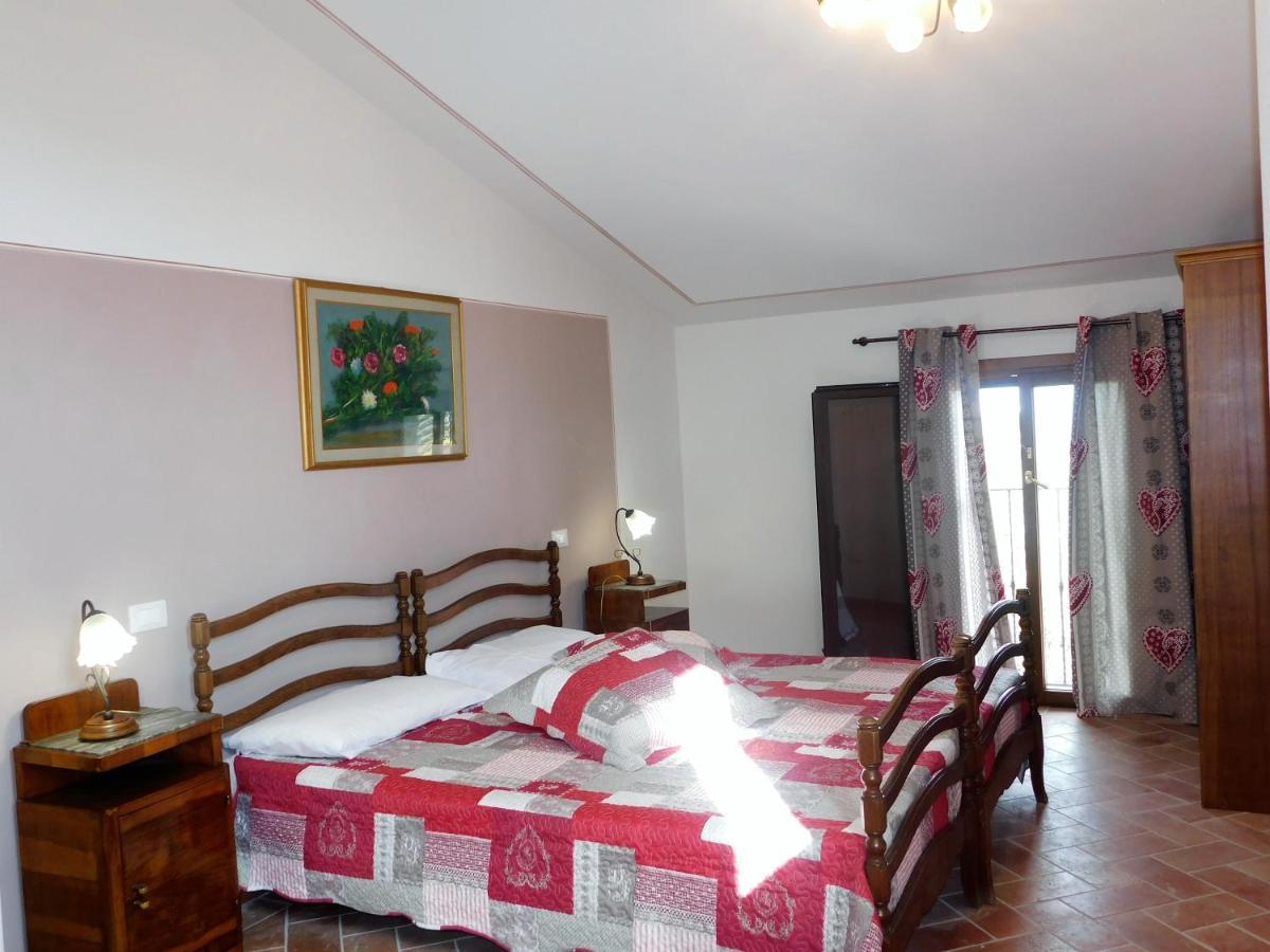 Agriturismo Terre Di Toscana Terricciola Eksteriør bilde