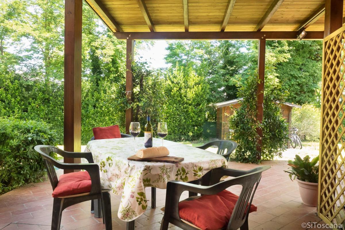 Agriturismo Terre Di Toscana Terricciola Eksteriør bilde