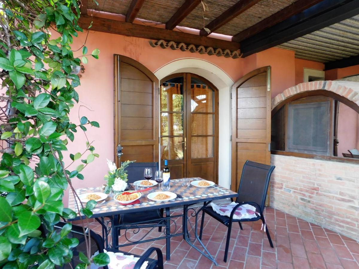 Agriturismo Terre Di Toscana Terricciola Eksteriør bilde